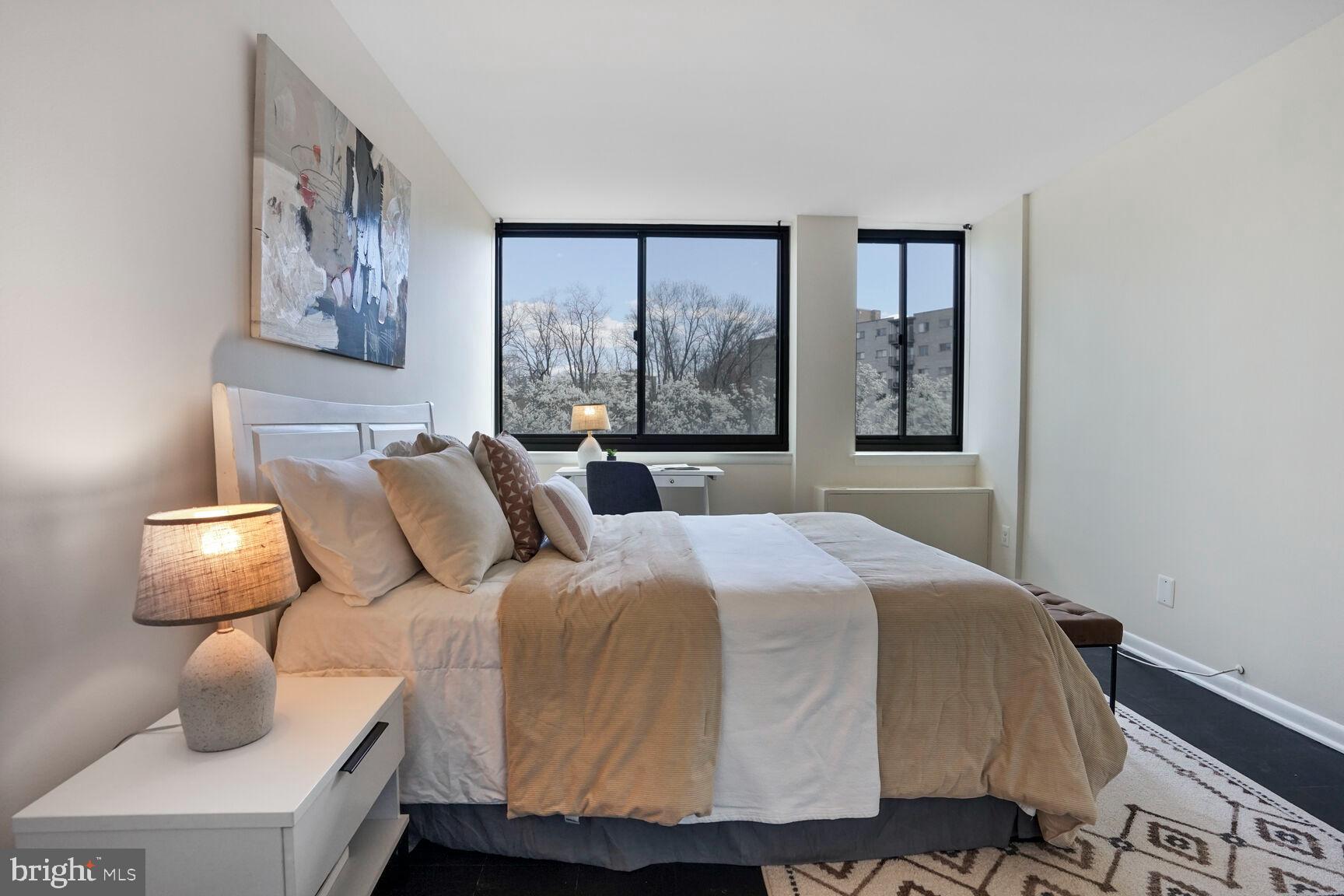 600 Roosevelt Blvd #412