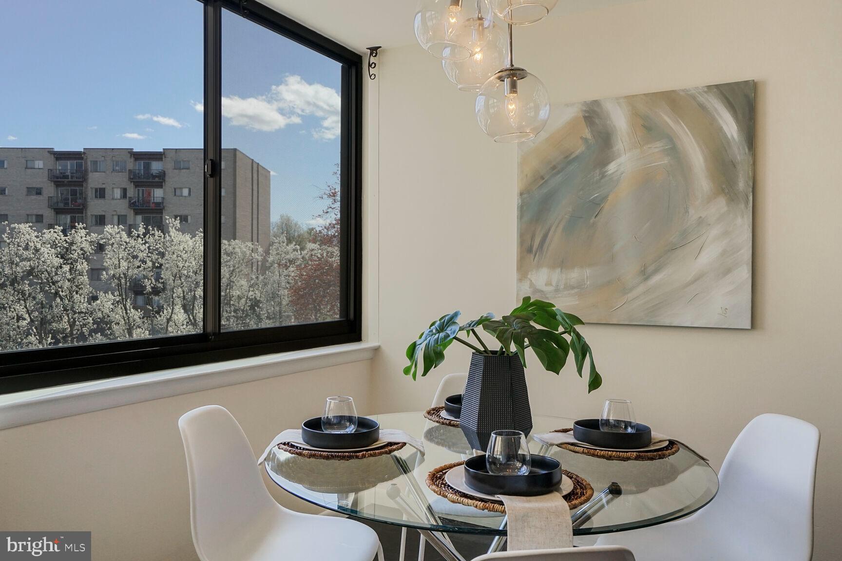 600 Roosevelt Blvd #412