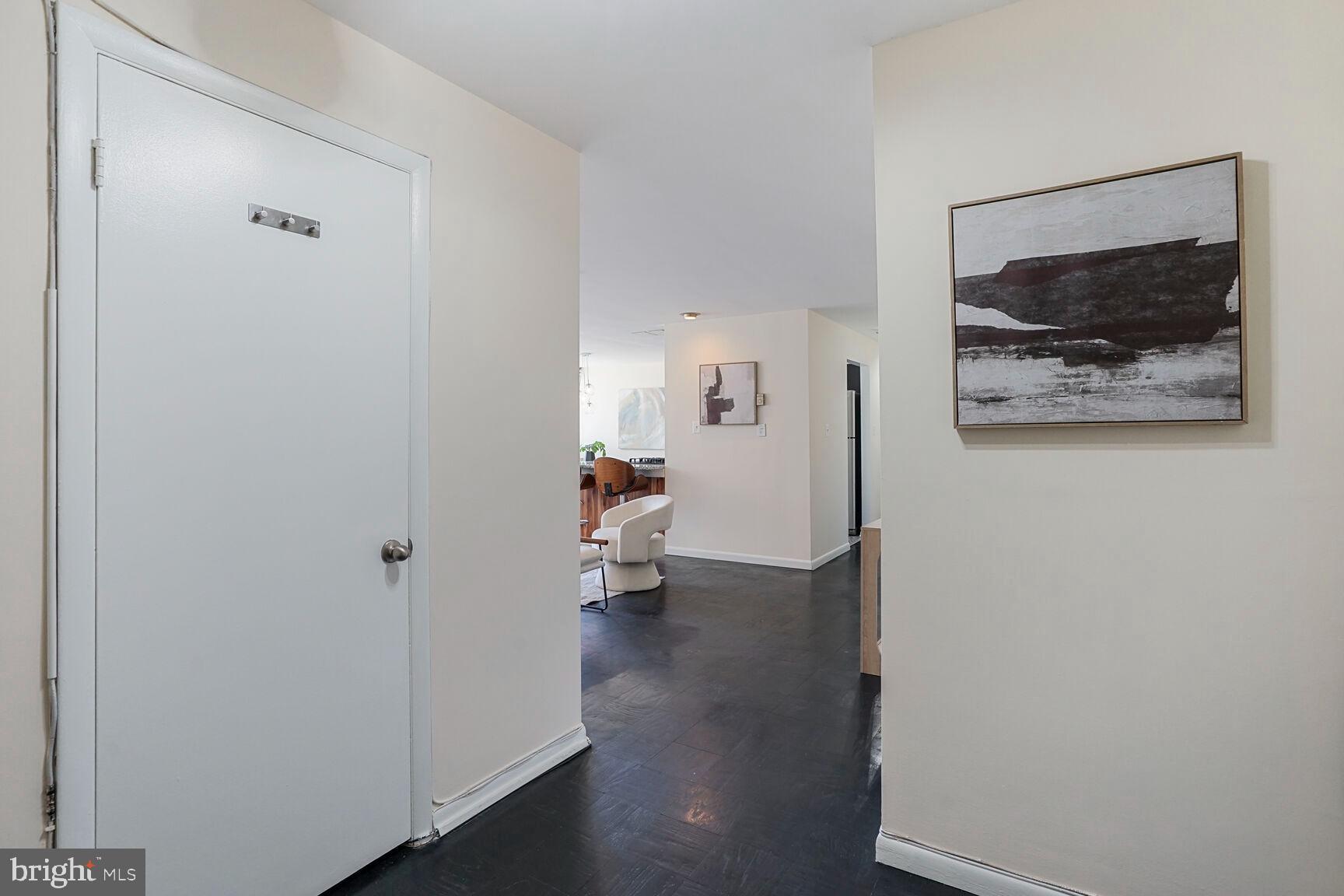600 Roosevelt Blvd #412
