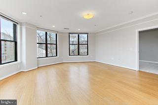 444 W BROAD STREET 229