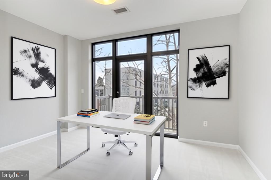 444 W BROAD STREET 229