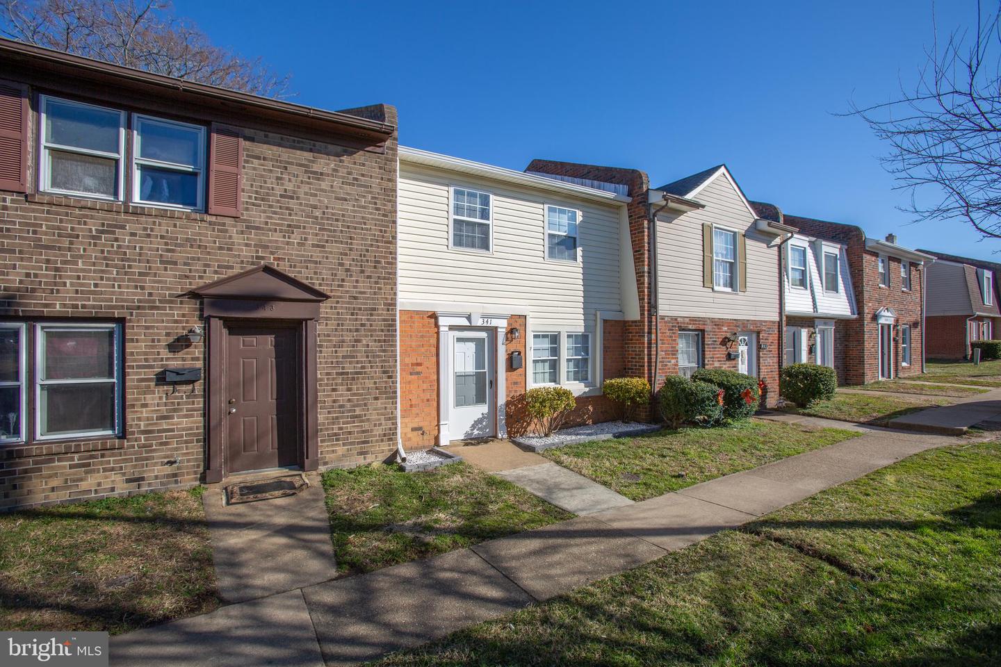 341 Brock SQUARE