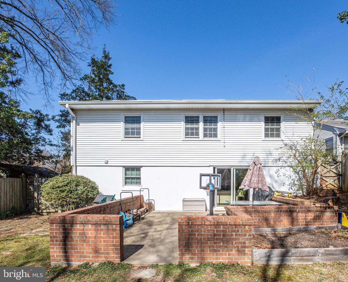 1420 Brent STREET