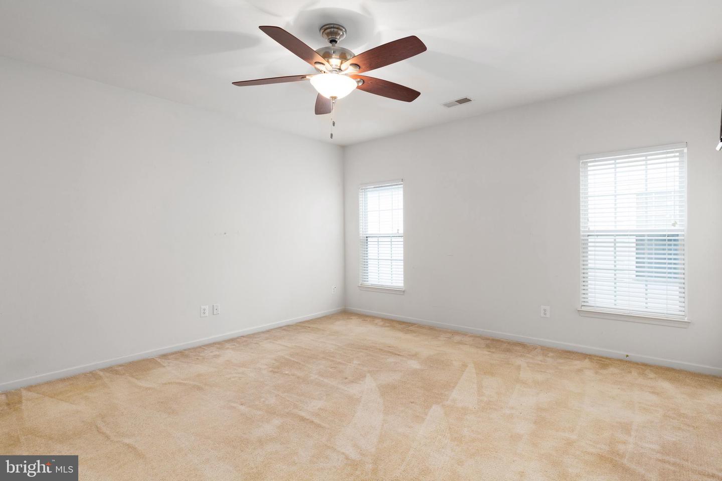 1207 Wright COURT