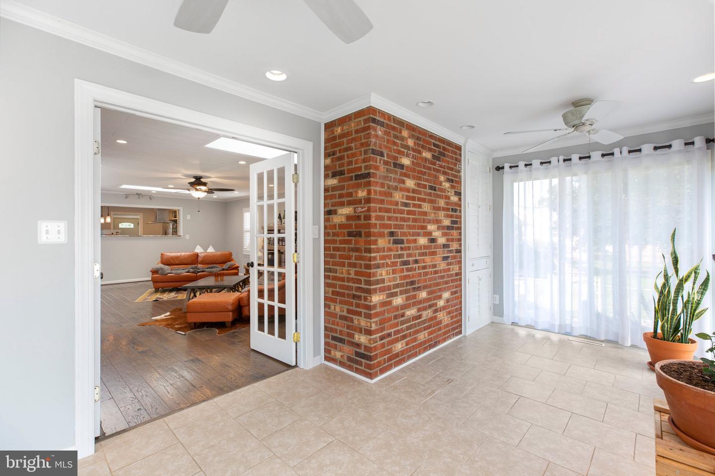 364 Riverside DRIVE