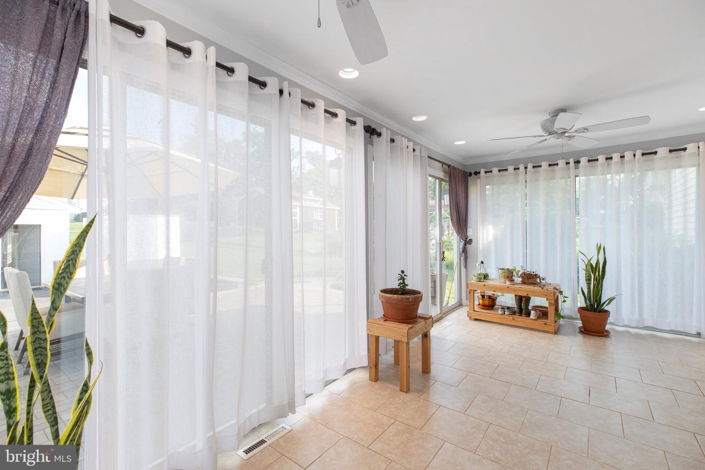 364 Riverside DRIVE