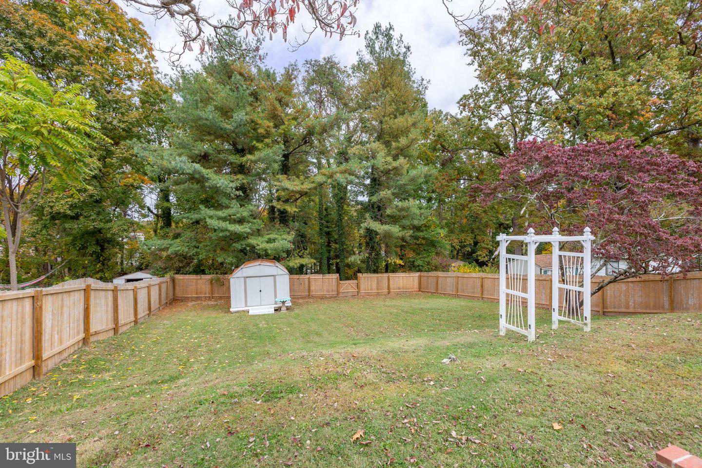 219 Hillcrest DRIVE