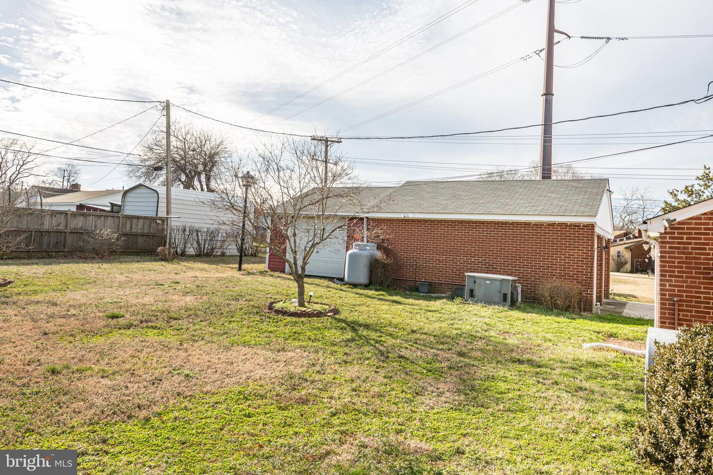 3010 Fall Hill AVENUE