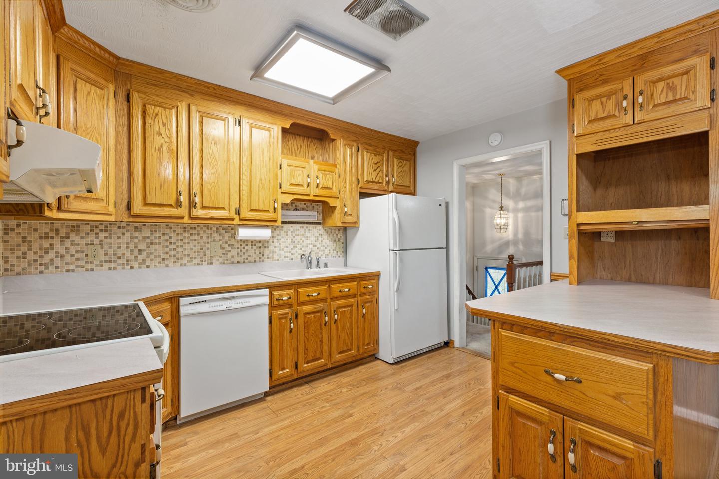 421 Morningside DRIVE