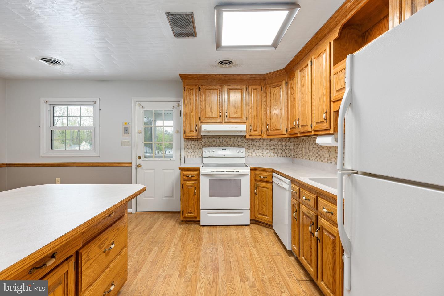 421 Morningside DRIVE