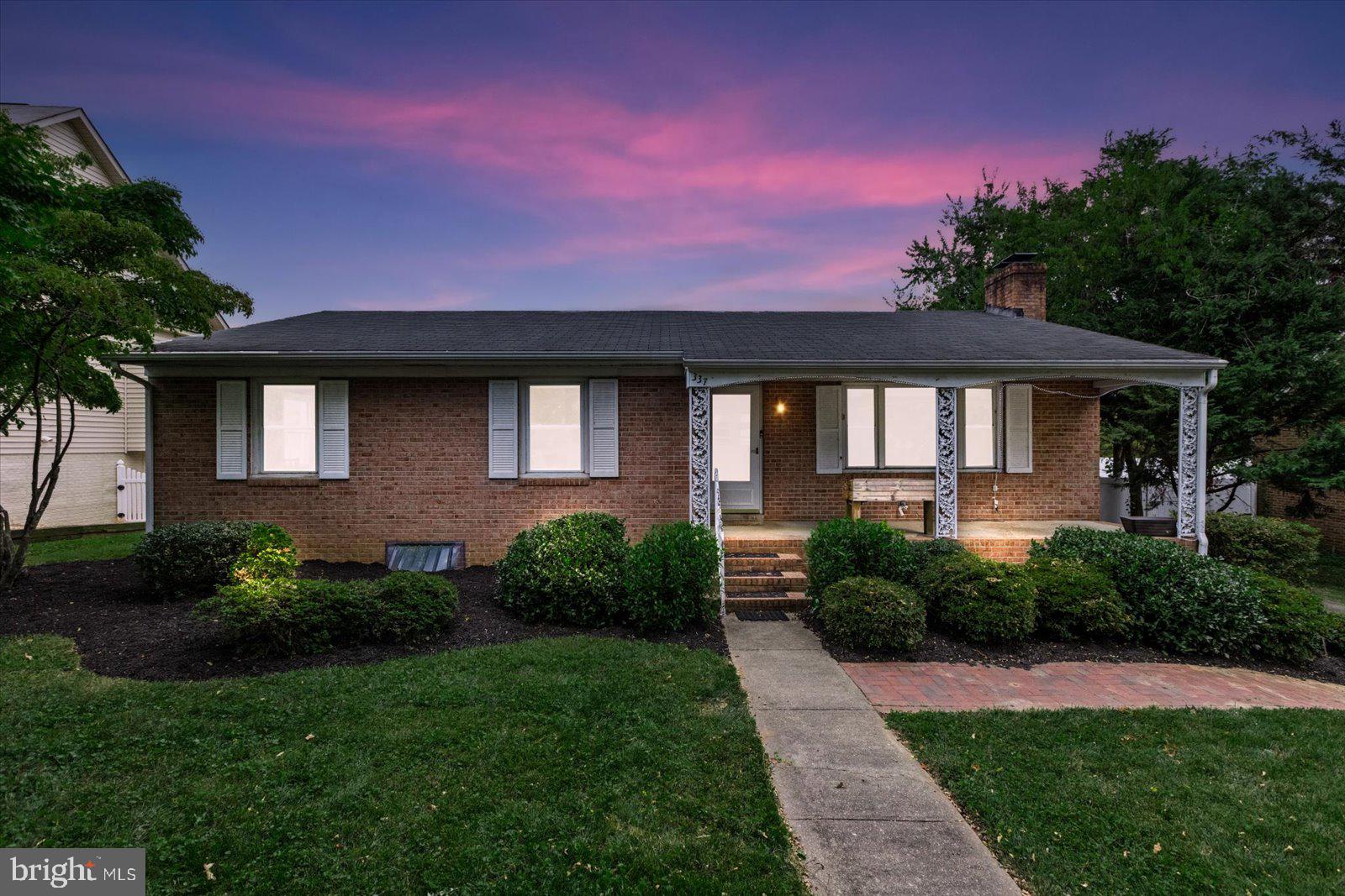 337 Hanson AVENUE