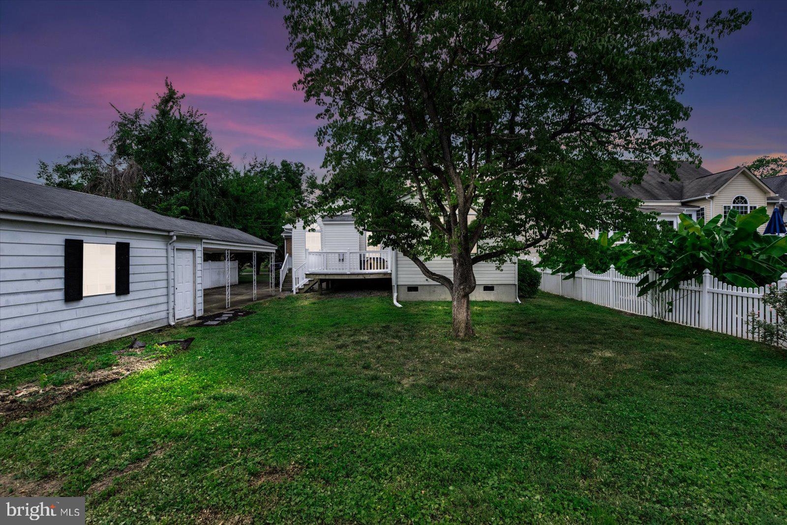 337 Hanson AVENUE