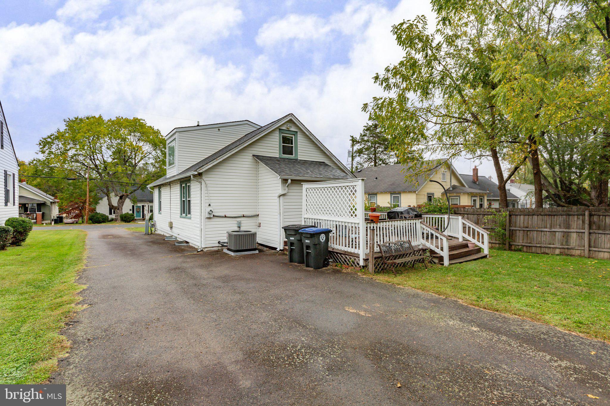 114 Ashby STREET