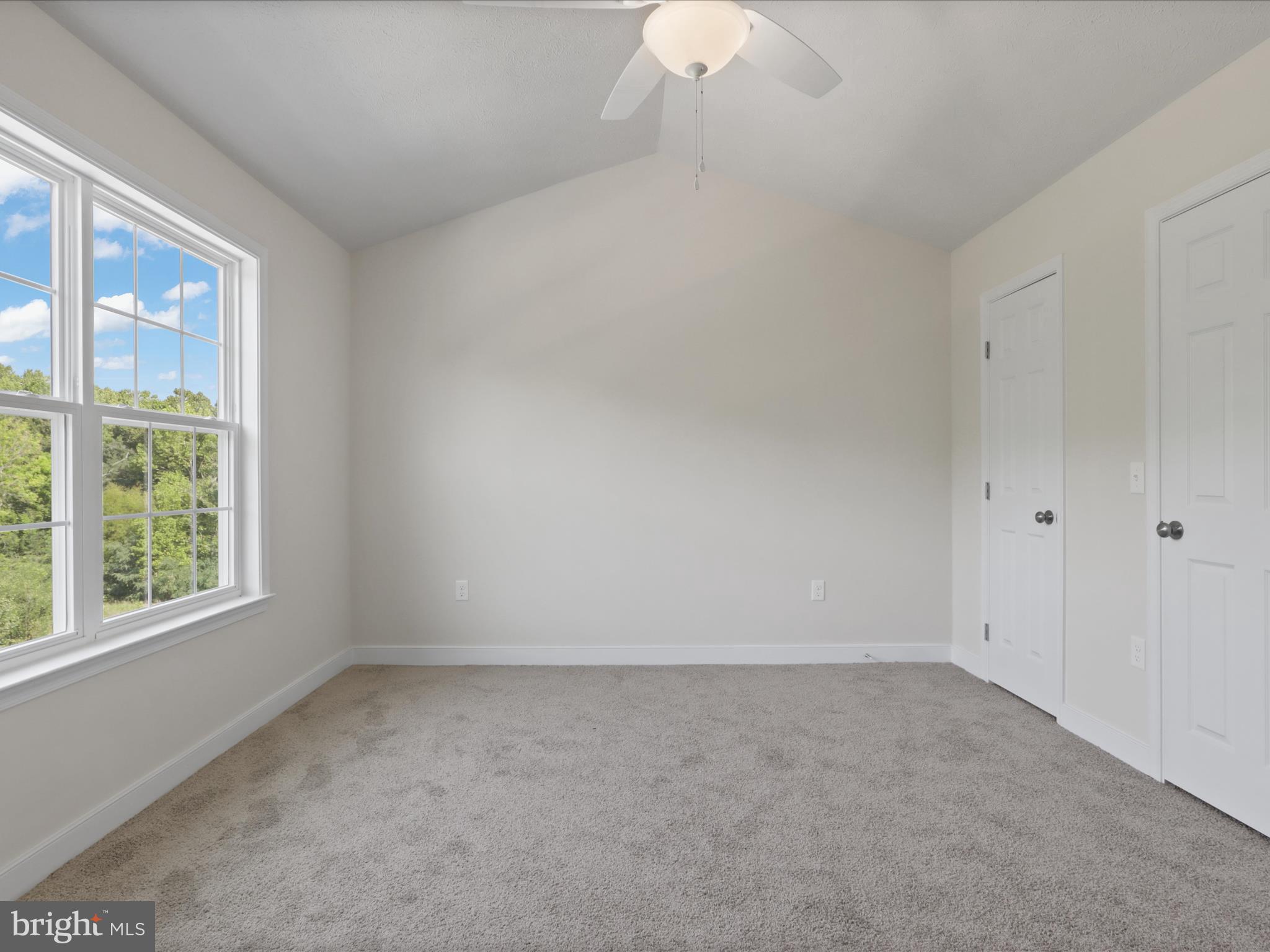 1004 WICKLOW DRIVE