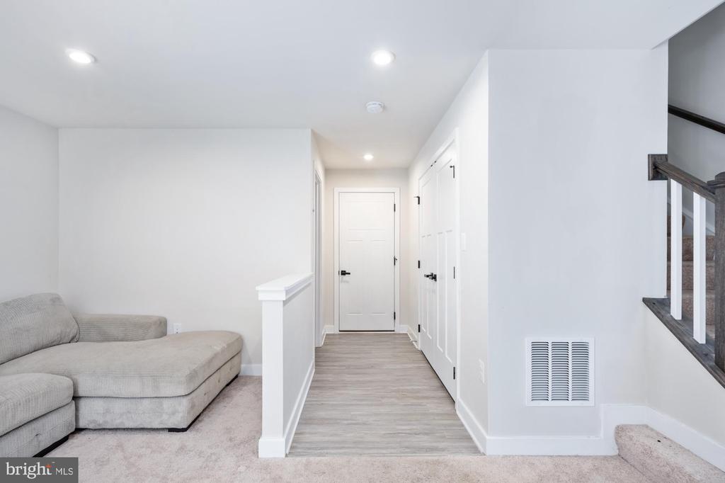 1328 TRESTLE DR