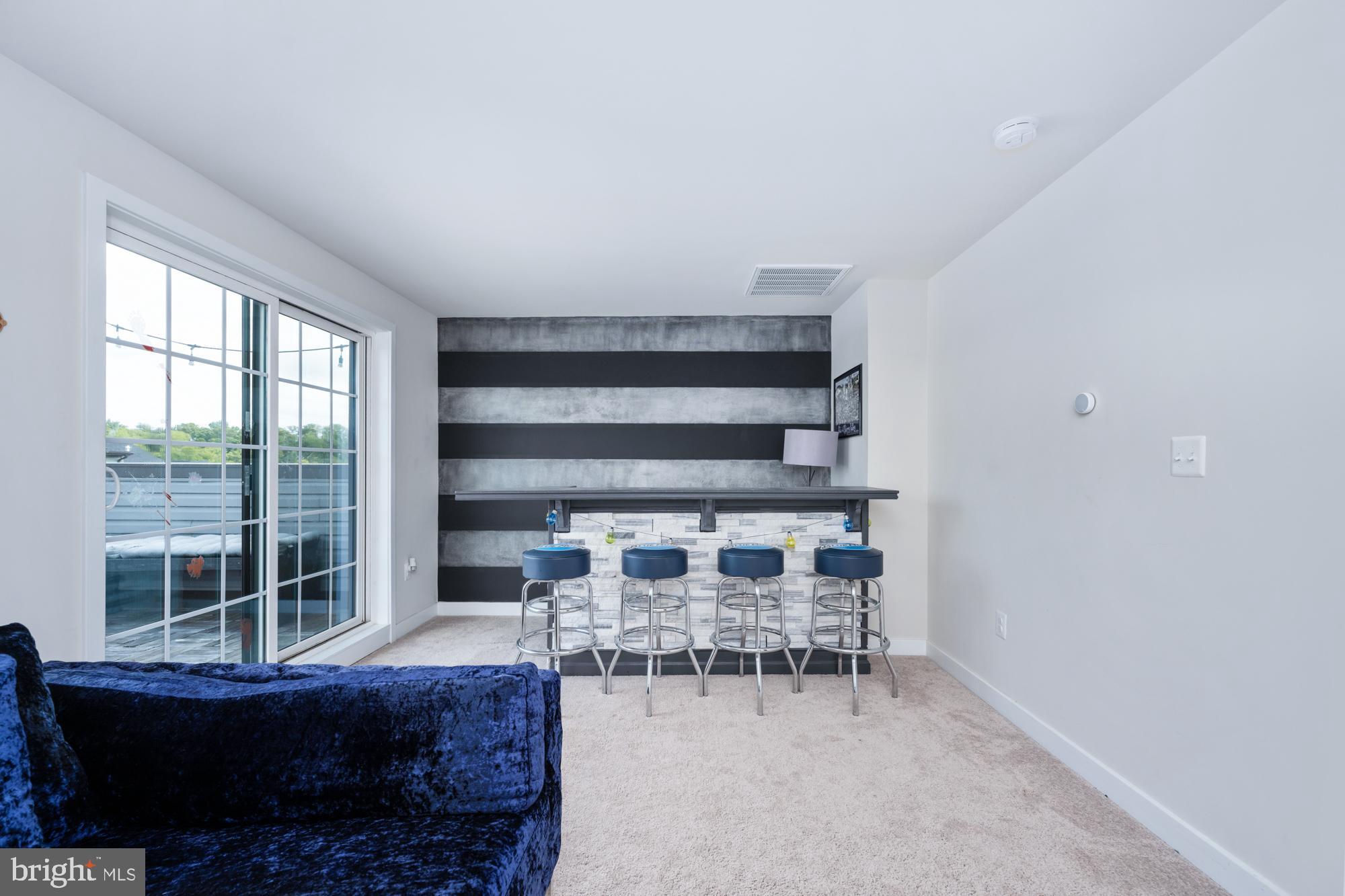 1328 TRESTLE DR