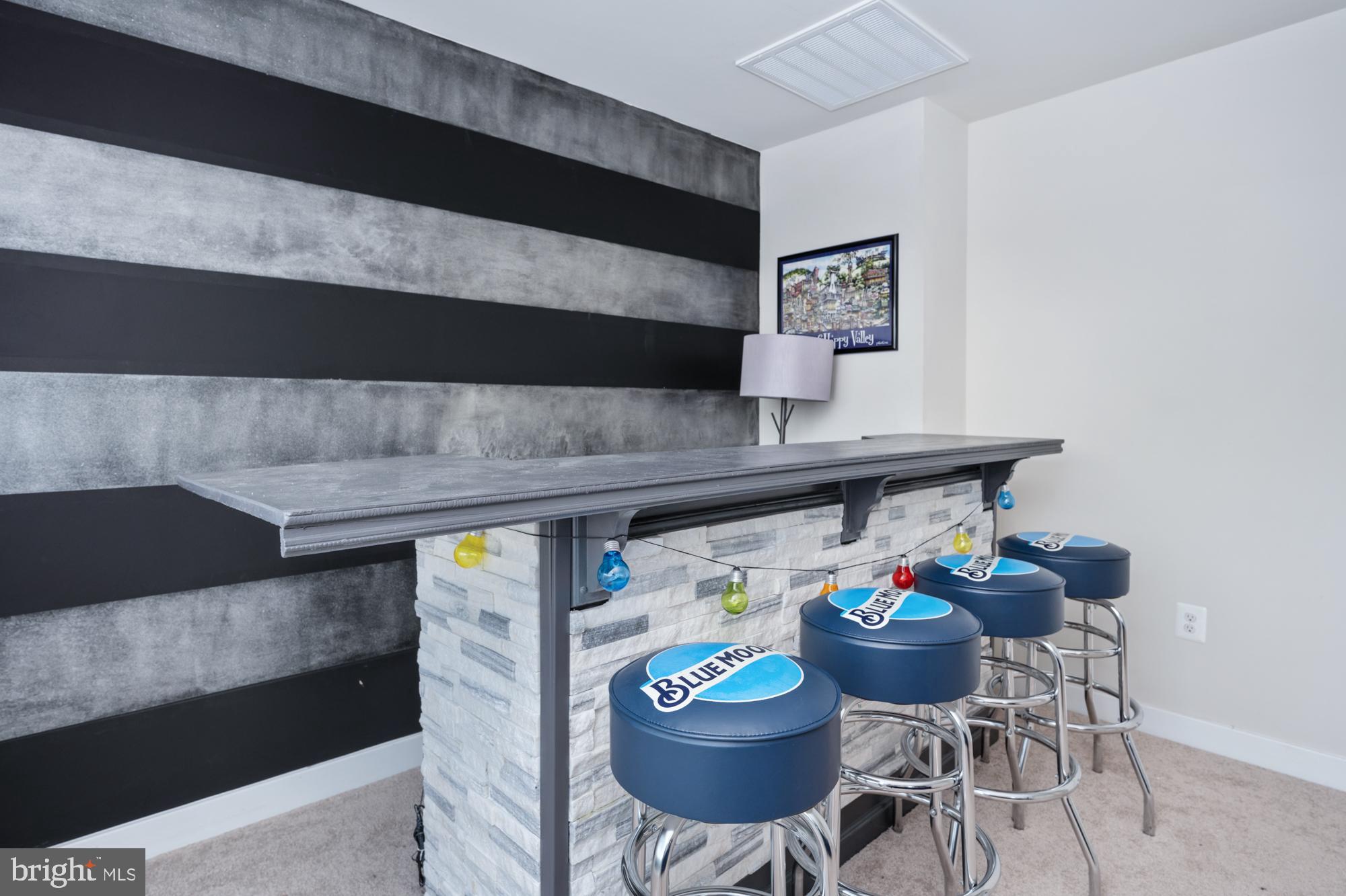1328 TRESTLE DR