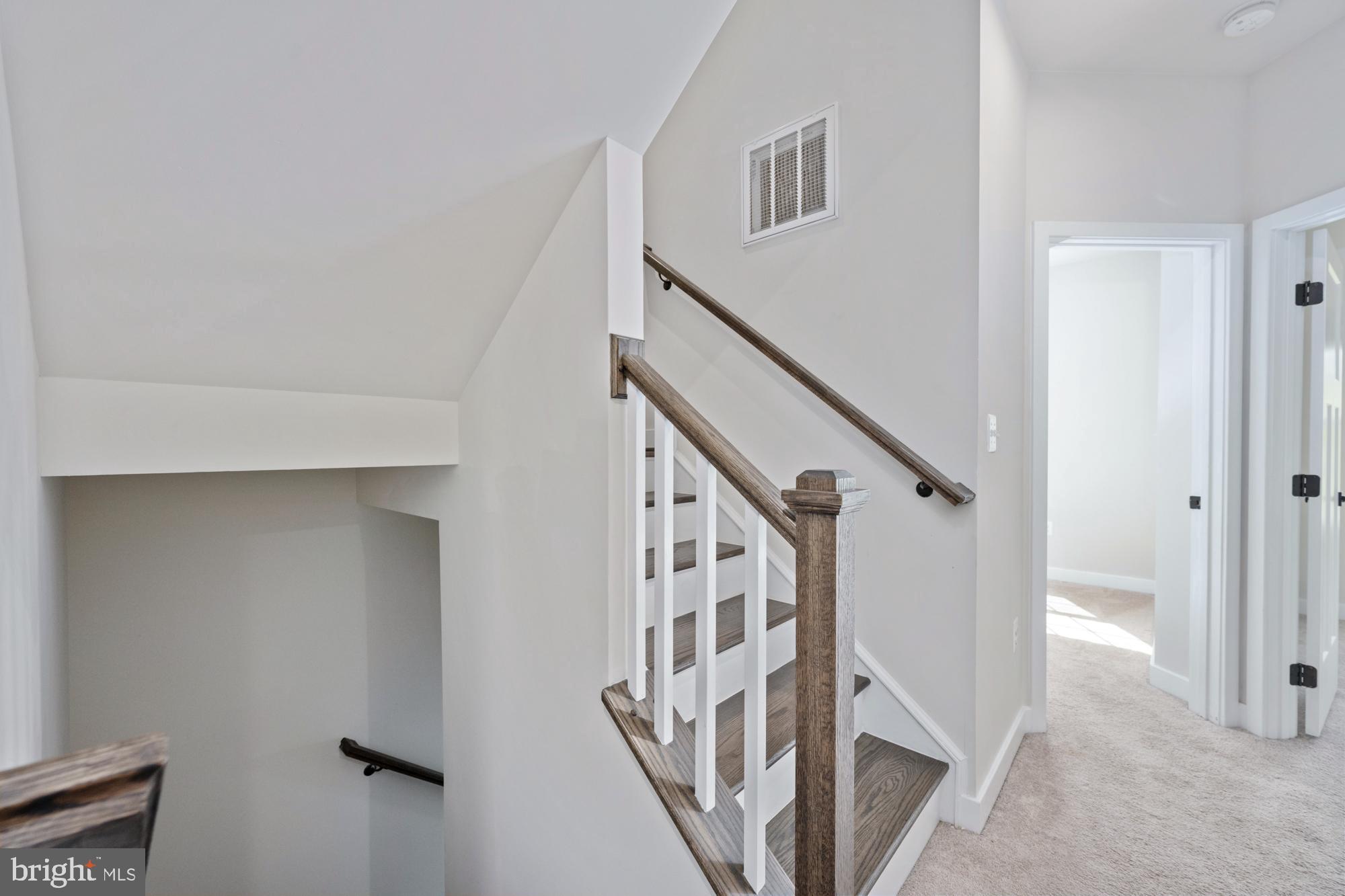 1328 TRESTLE DR
