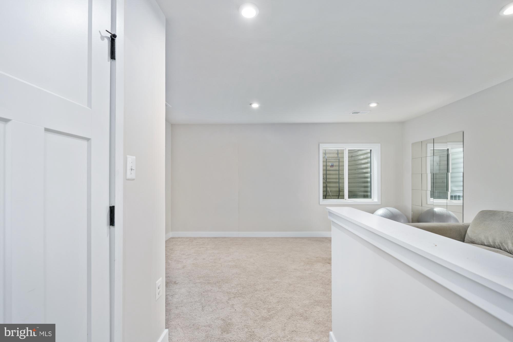 1328 TRESTLE DR