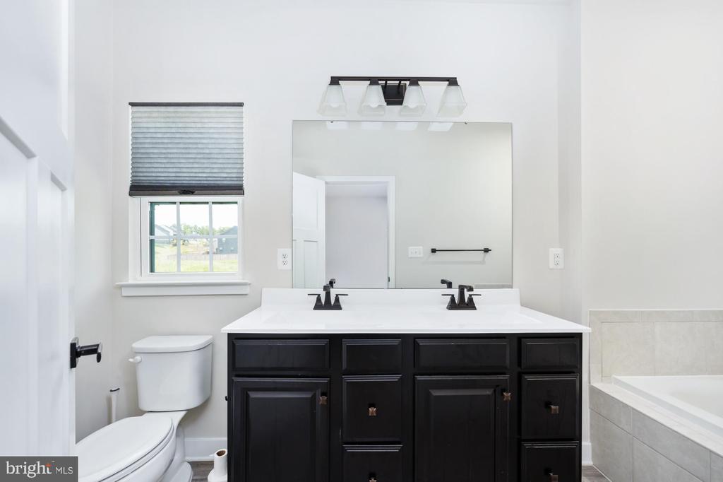 1328 TRESTLE DR