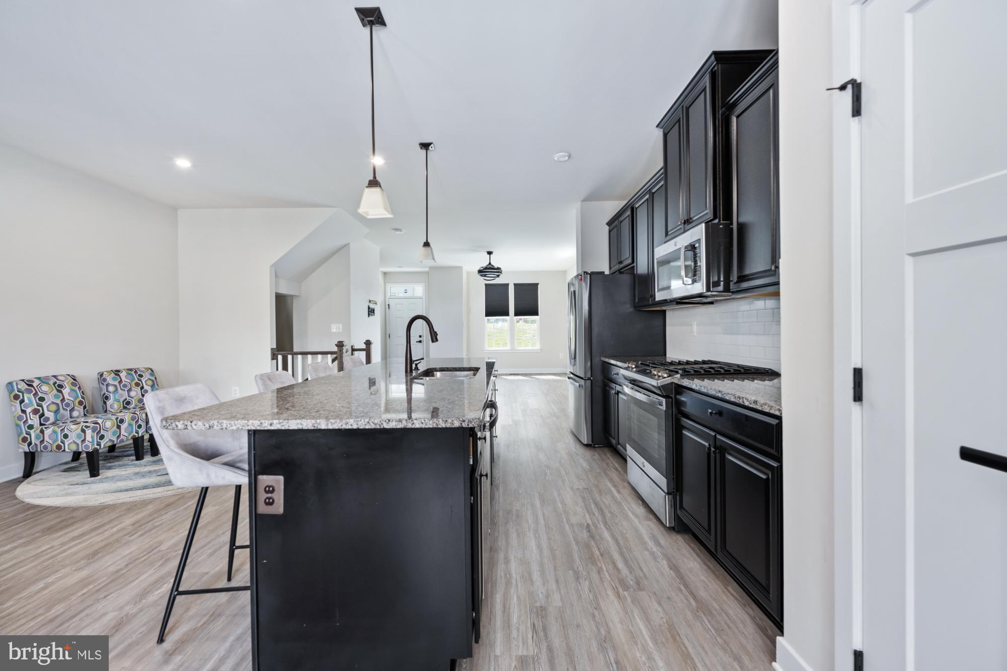 1328 TRESTLE DR