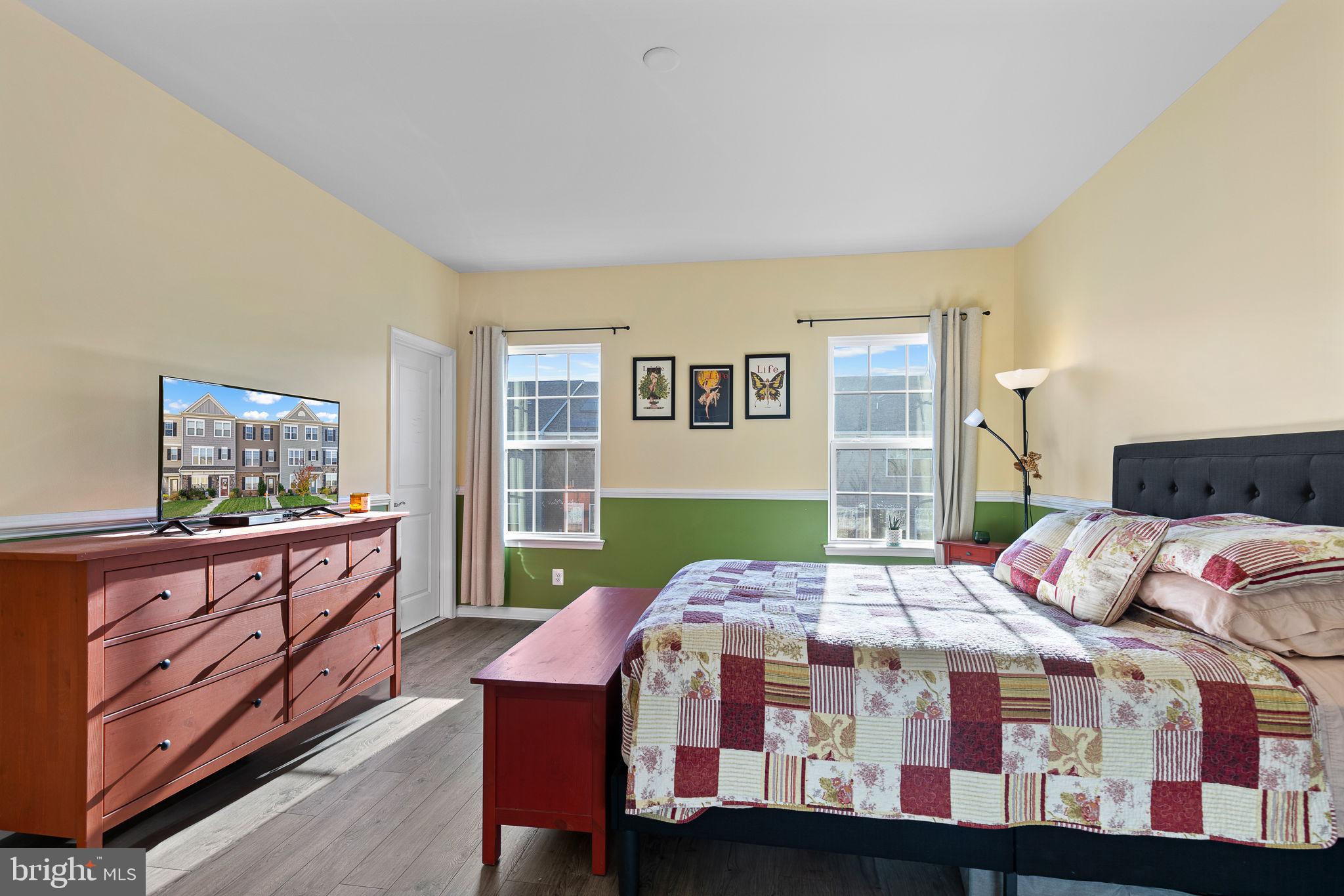 1845 Sag Harbor Ln