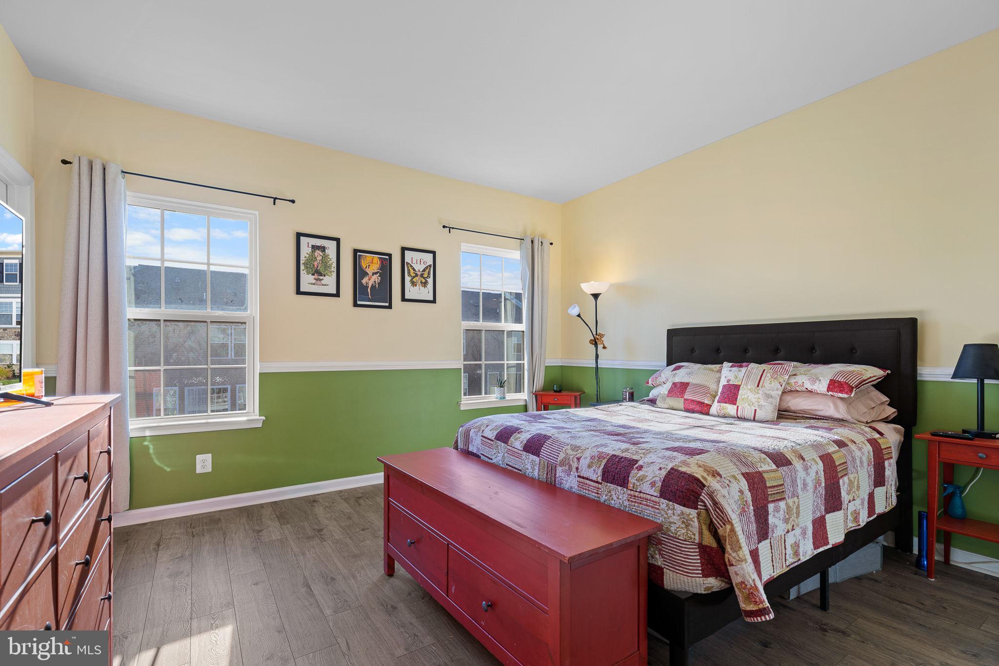 1845 Sag Harbor Ln