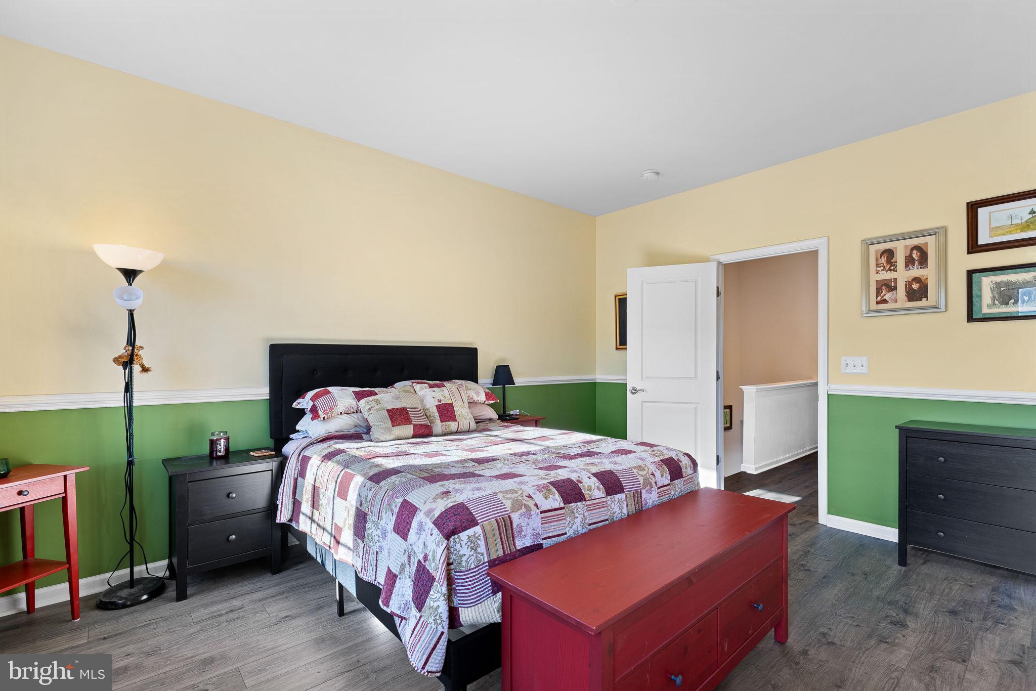 1845 Sag Harbor Ln