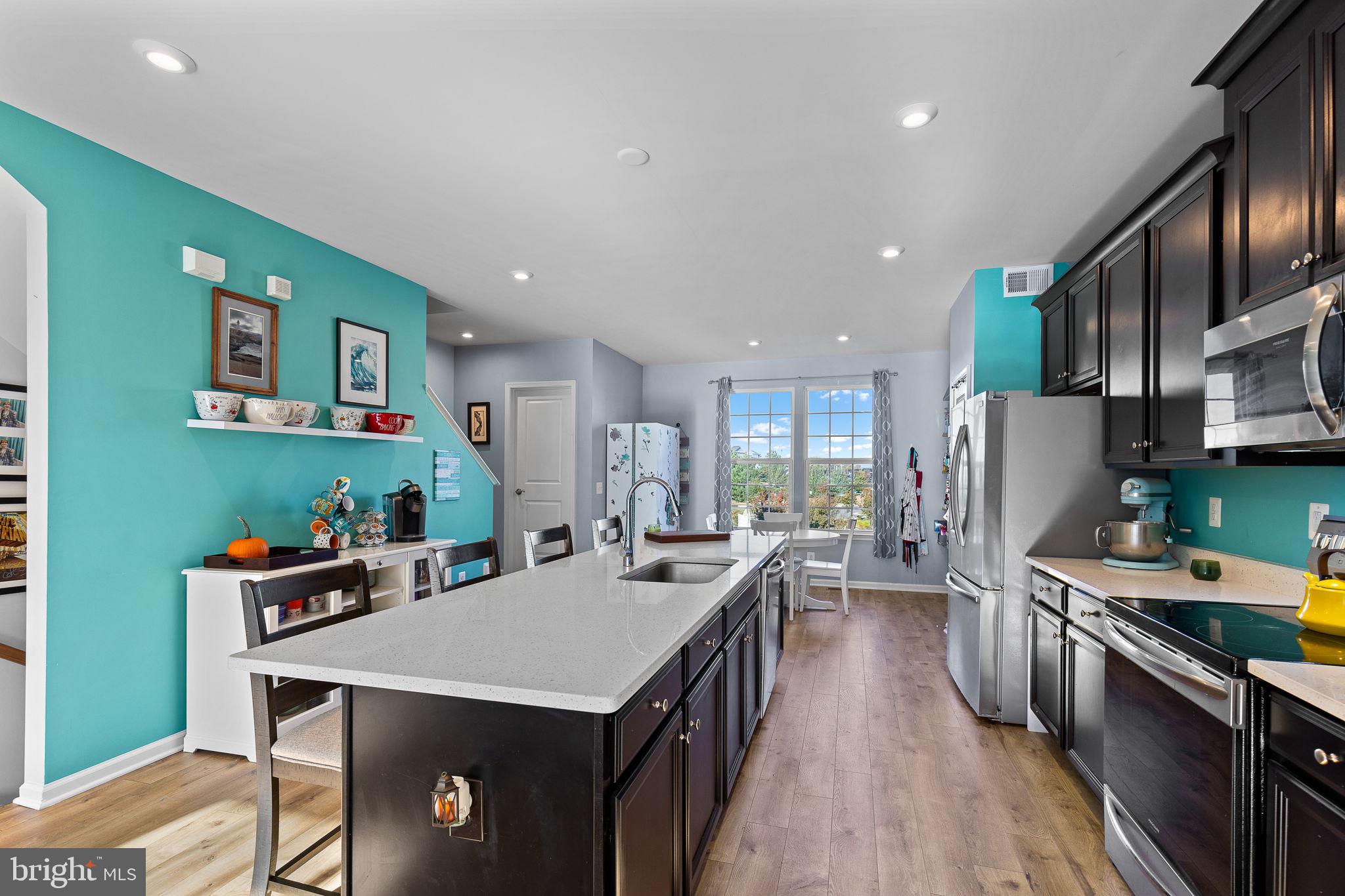 1845 Sag Harbor Ln