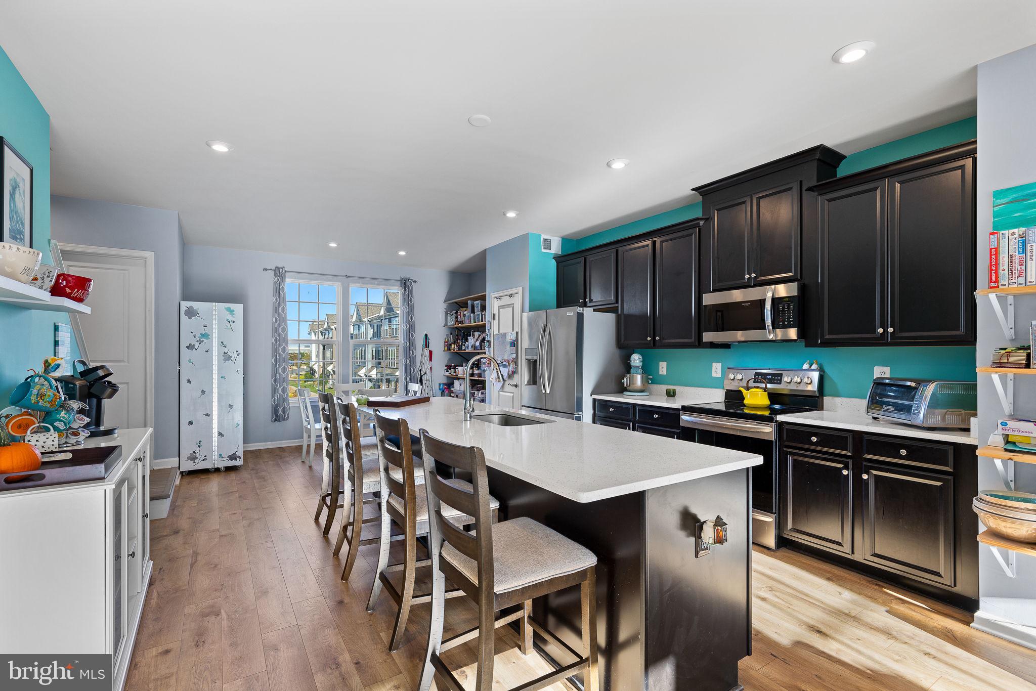 1845 Sag Harbor Ln