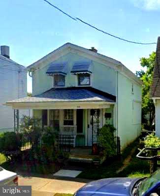 616 Stuart St