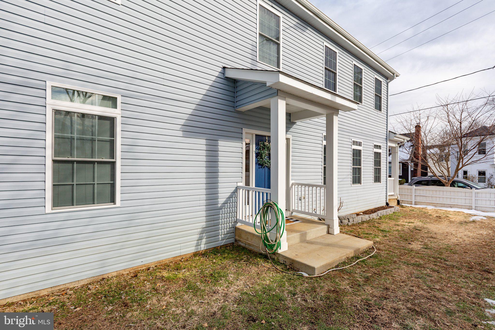 303 Canal St