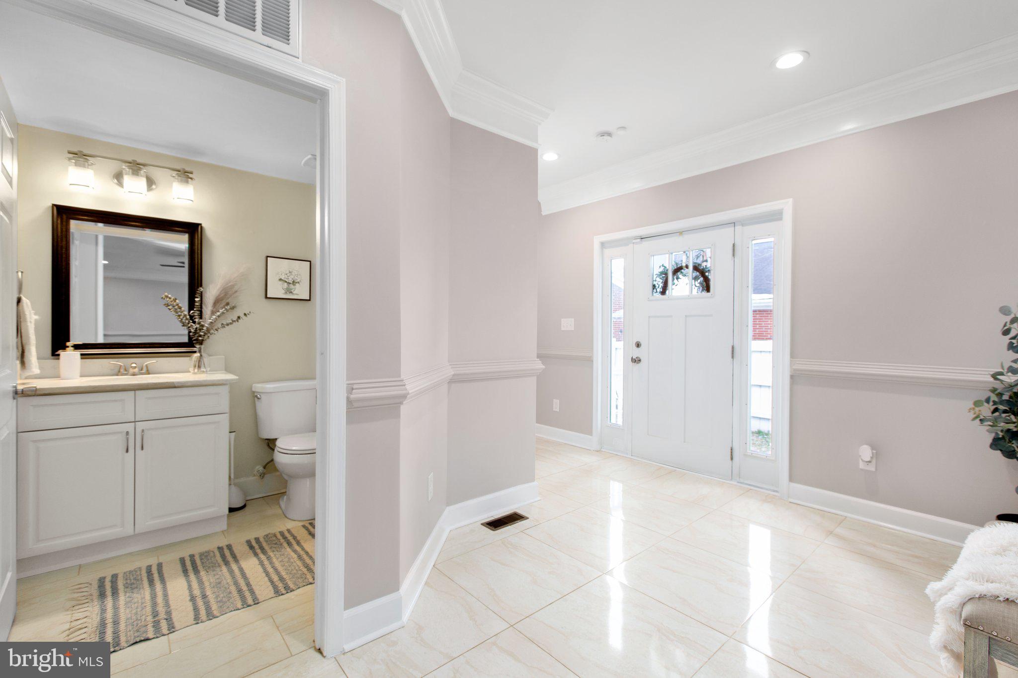 303 Canal St