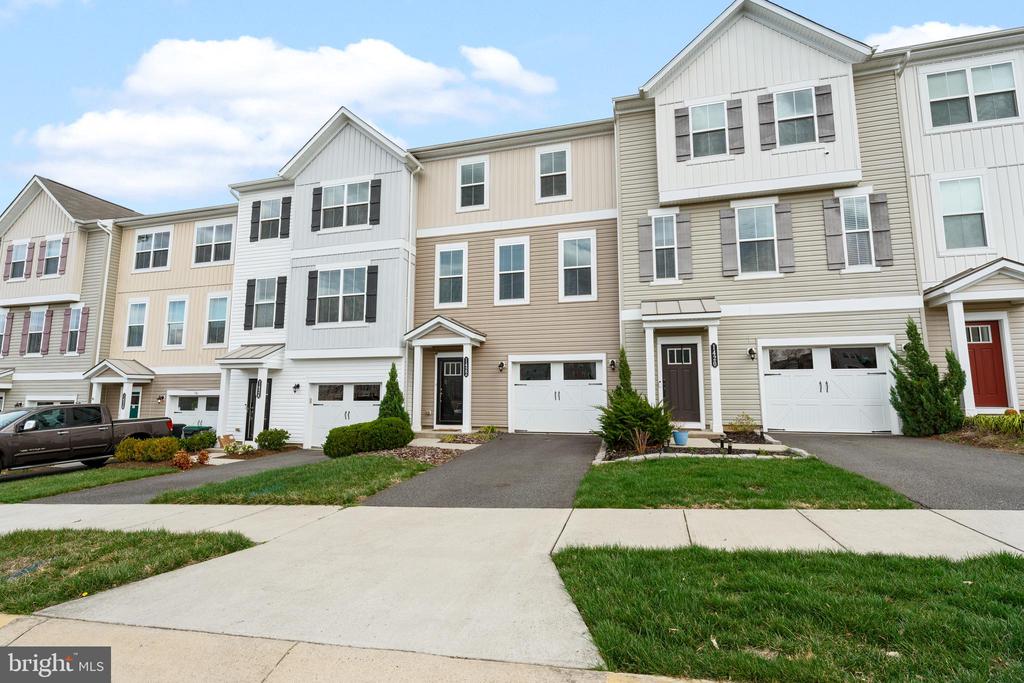 1422 Teagan Dr