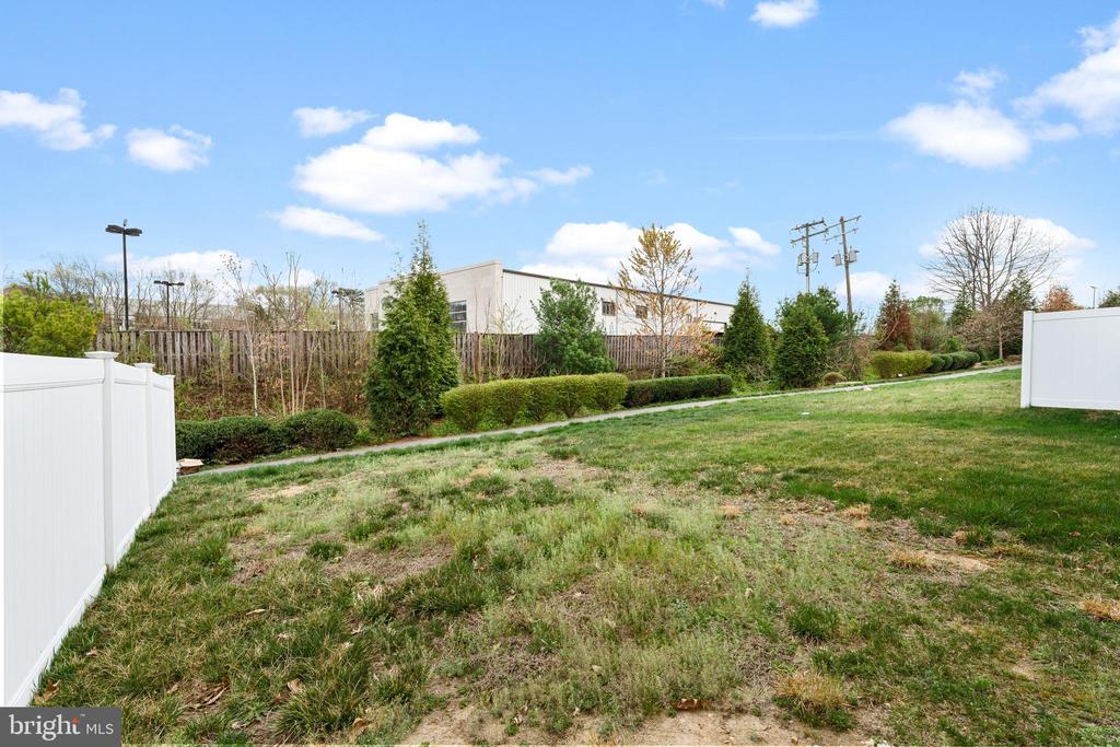 1422 Teagan Dr