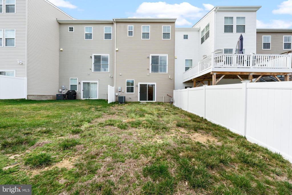 1422 Teagan Dr