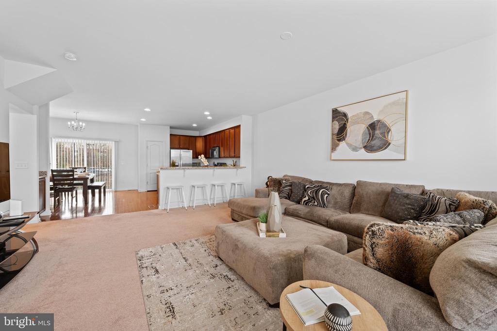 1422 Teagan Dr