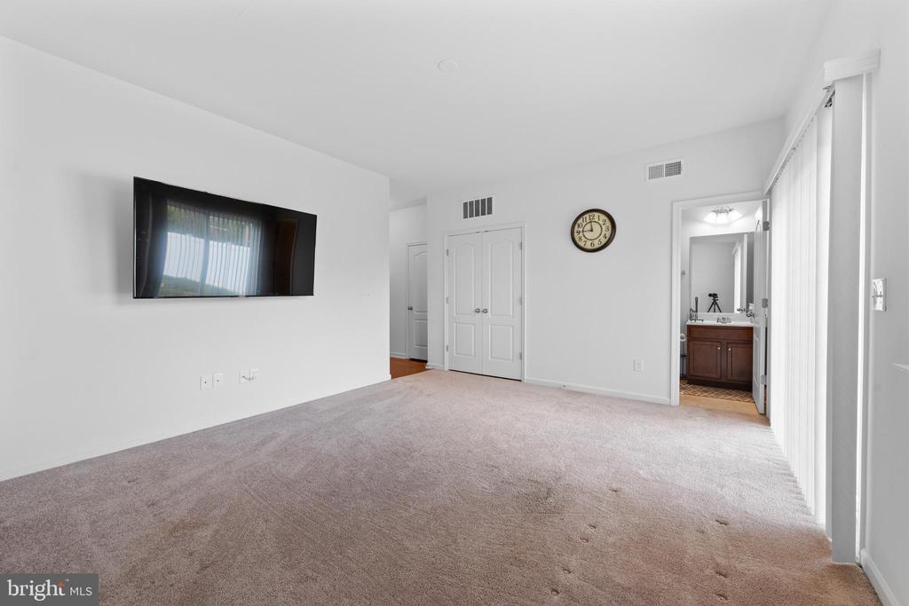 1422 Teagan Dr