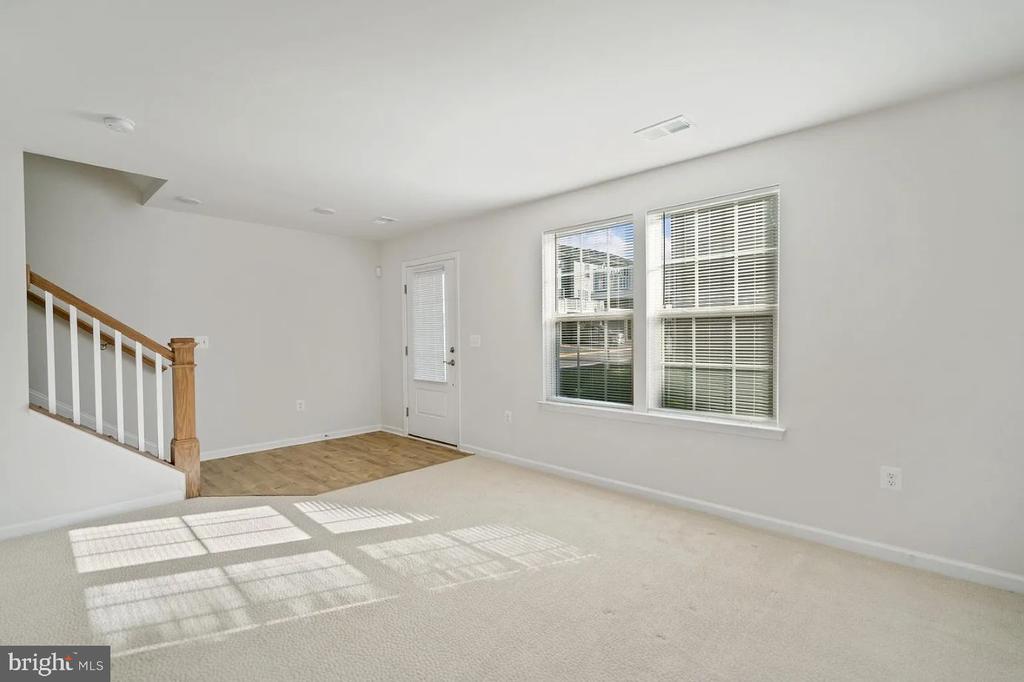 1822 SAG HARBOR LN