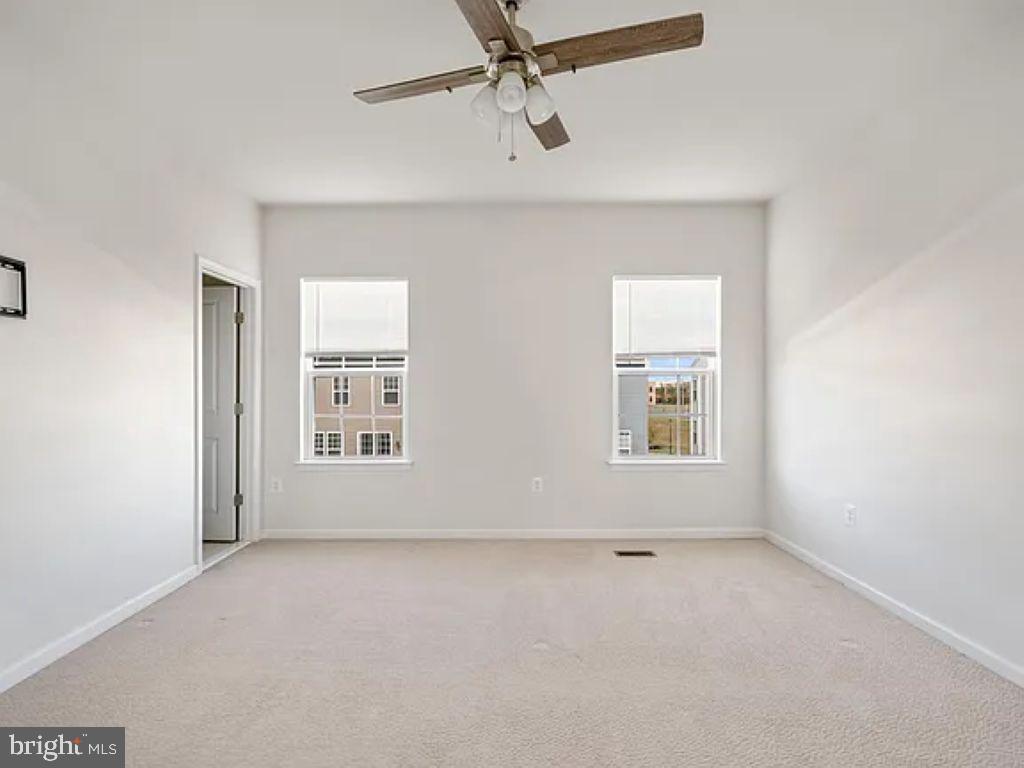 1822 SAG HARBOR LN