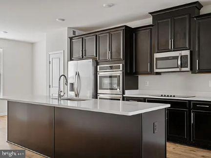 1822 SAG HARBOR LN