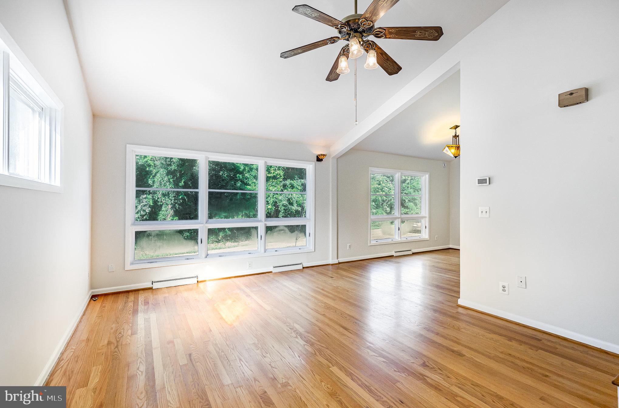 715 & 715 1/2 Virginia Ave