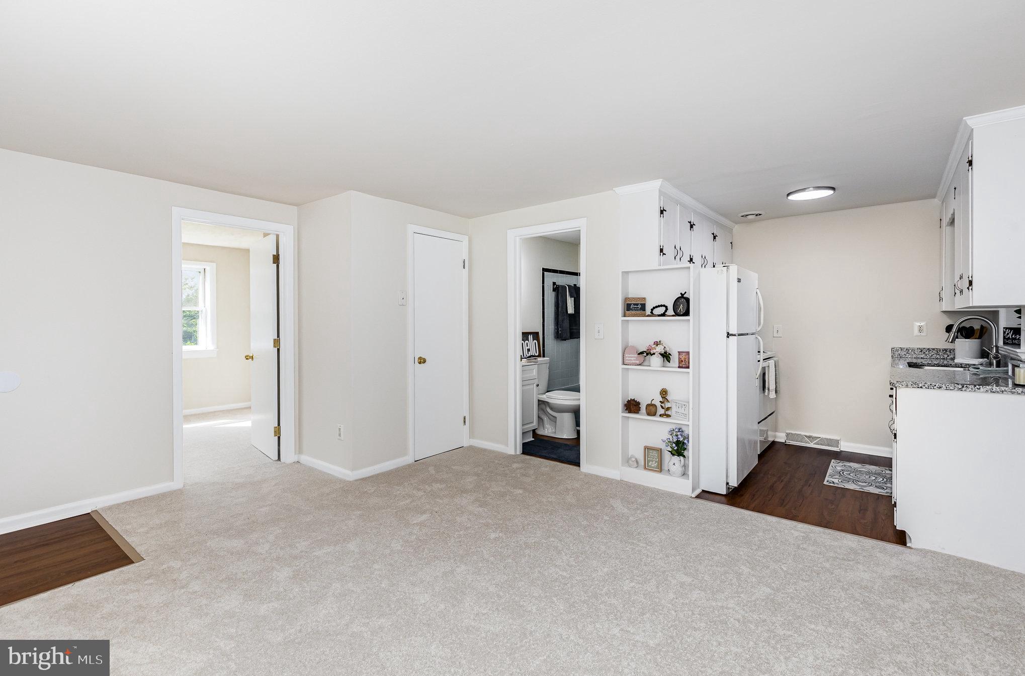 715 & 715 1/2 Virginia Ave