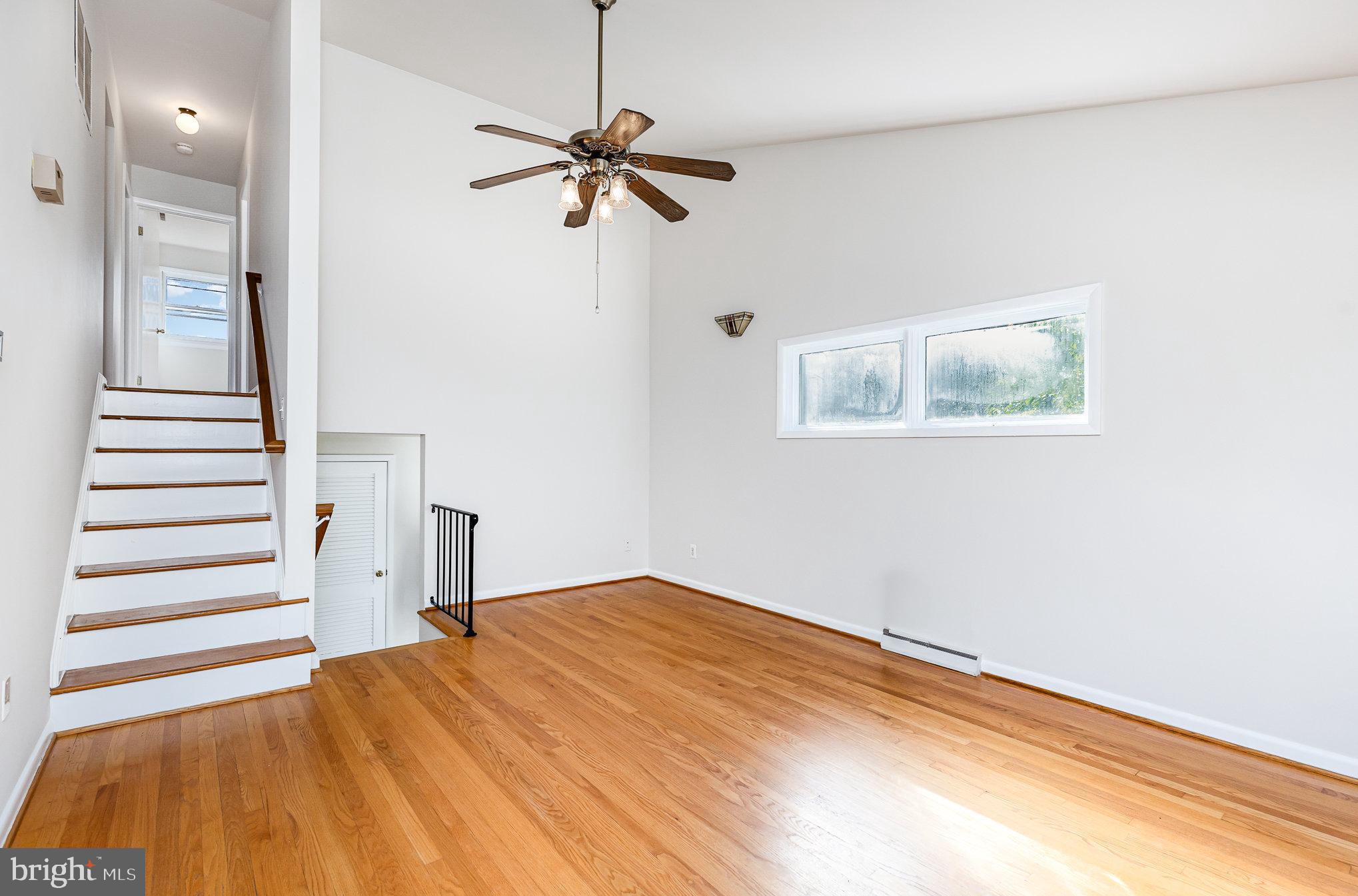 715 & 715 1/2 Virginia Ave