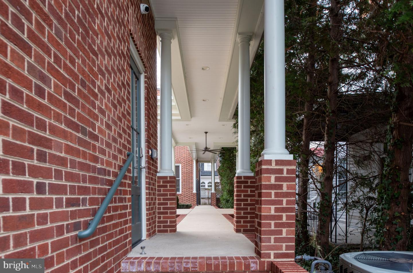 1200 Prince Edward St