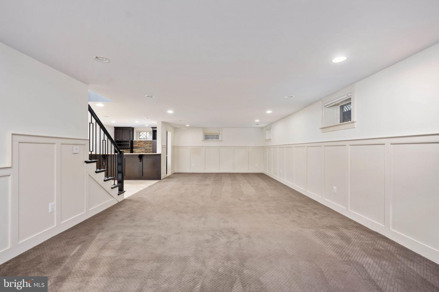 1200 Prince Edward St