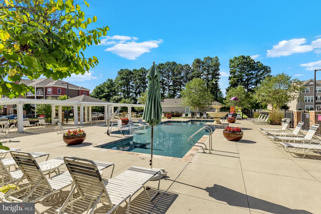 1800 BRISCOE LANE