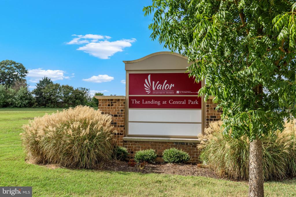 1800 BRISCOE LANE