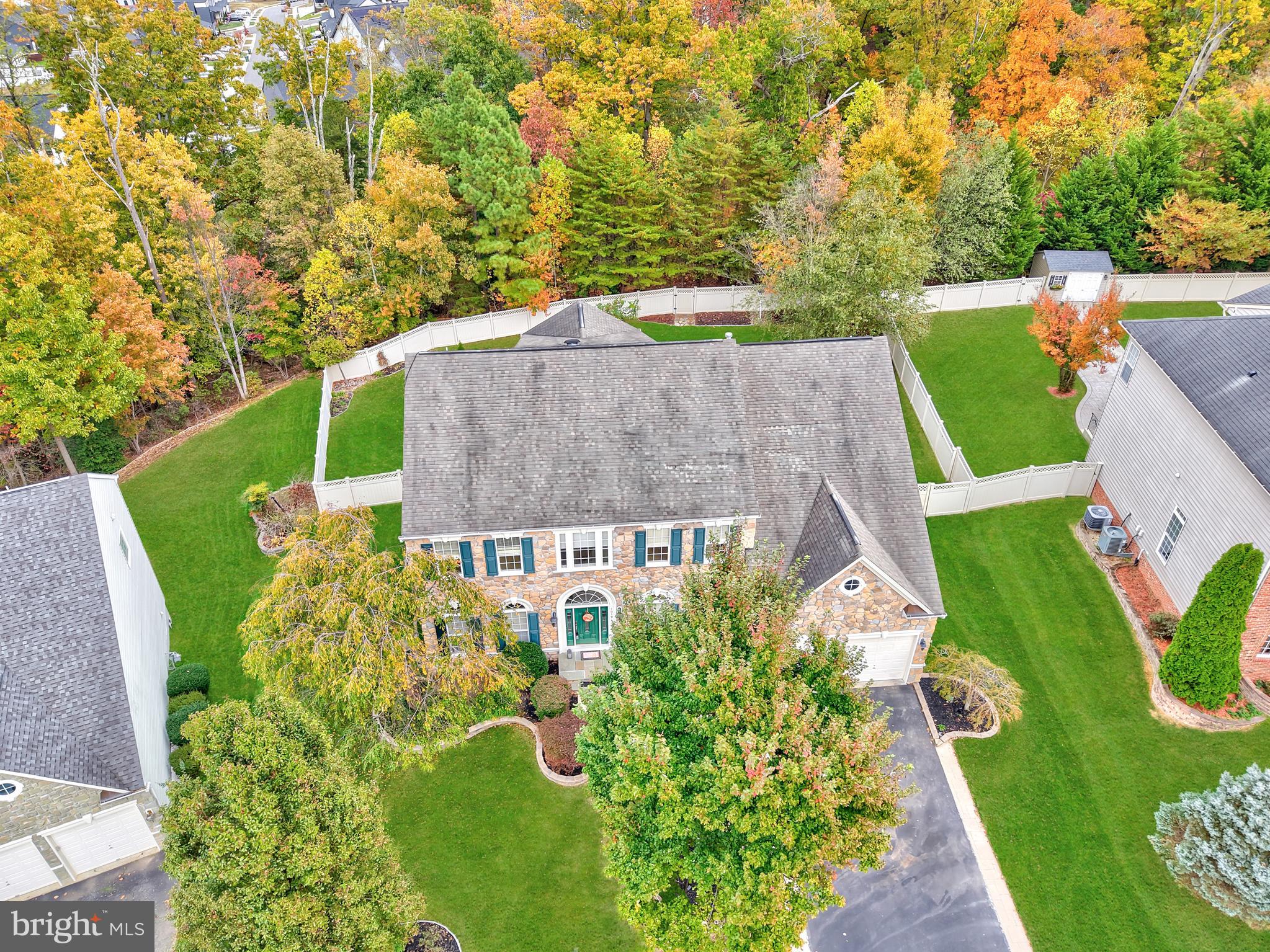 1019 E KENSINGTON CIRCLE