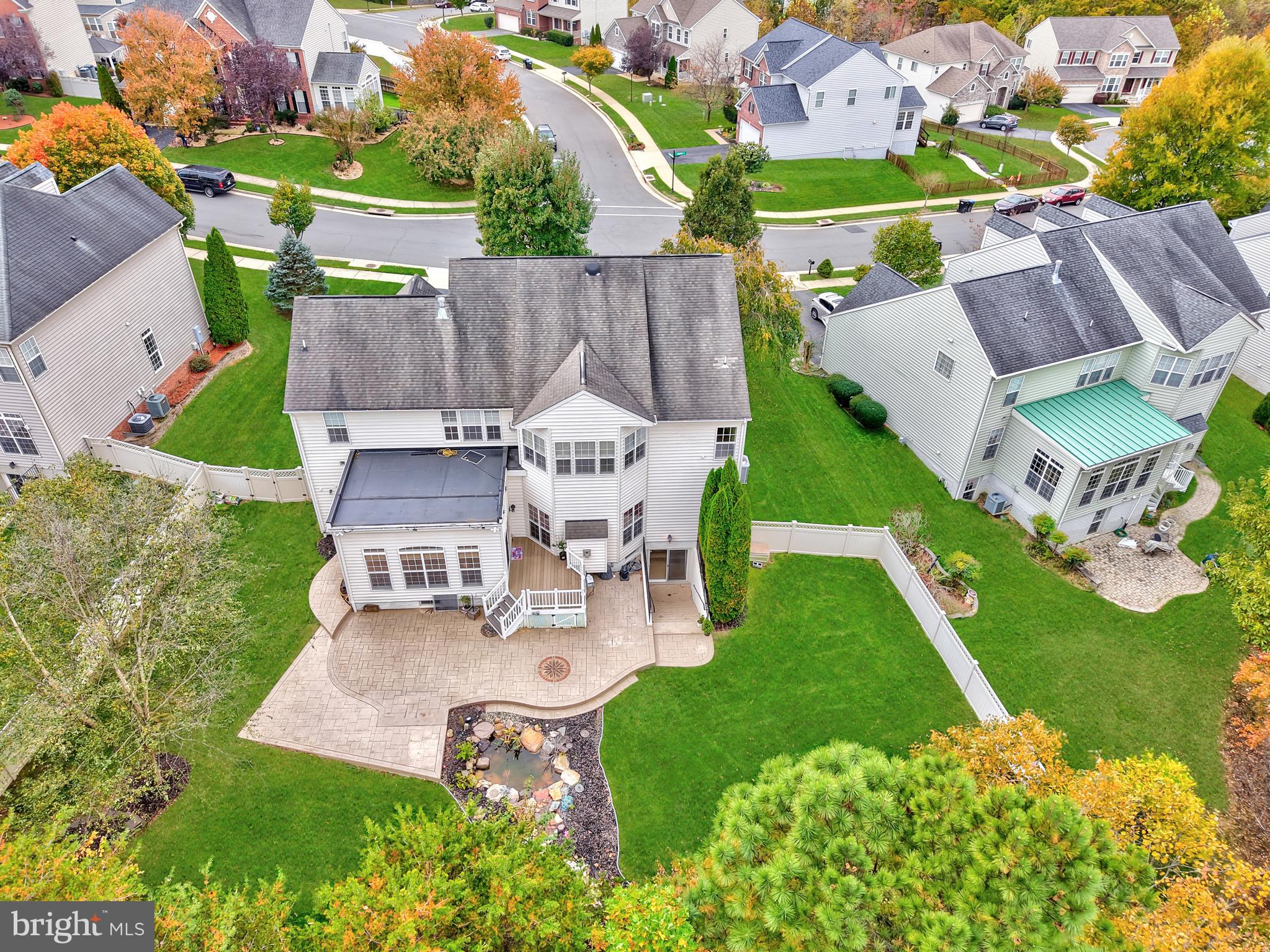 1019 E KENSINGTON CIRCLE